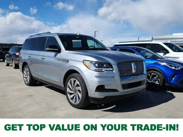 2023 Lincoln Navigator Reserve 4WD photo