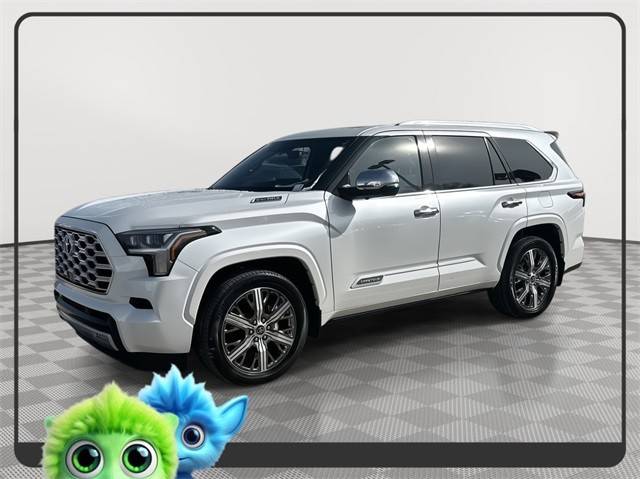 2023 Toyota Sequoia Platinum 4WD photo