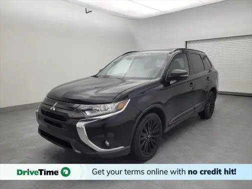 2020 Mitsubishi Outlander LE 4WD photo