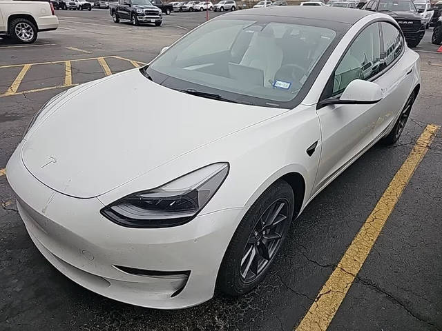 2023 Tesla Model 3  RWD photo