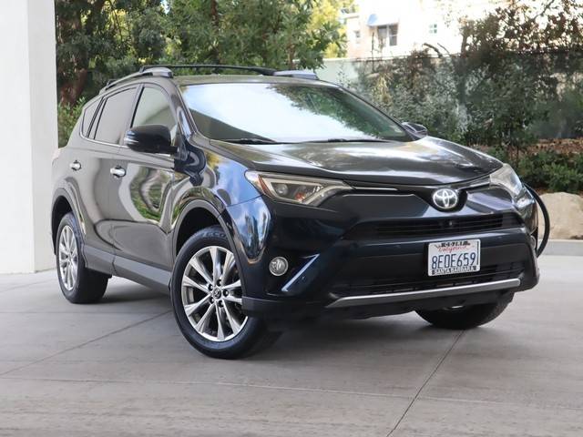 2018 Toyota RAV4 Limited FWD photo