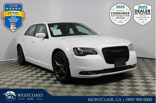 2023 Chrysler 300 300S RWD photo