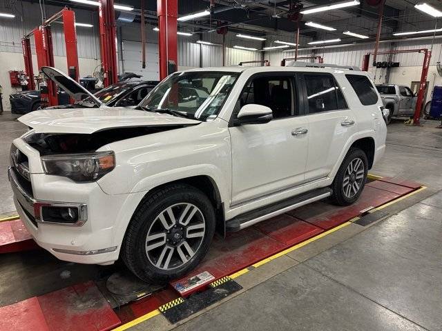 2016 Toyota 4Runner Limited 4WD photo