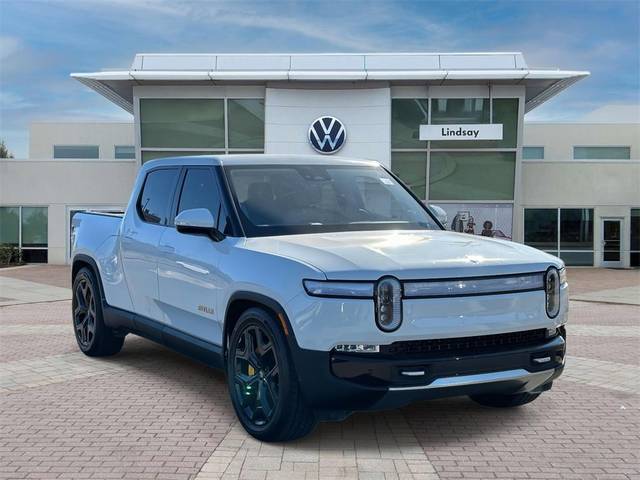 2022 Rivian R1T Adventure Package AWD photo