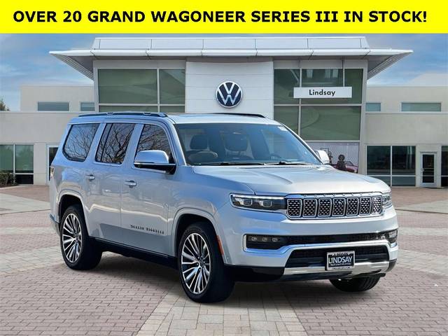 2022 Jeep Grand Wagoneer Series III 4WD photo
