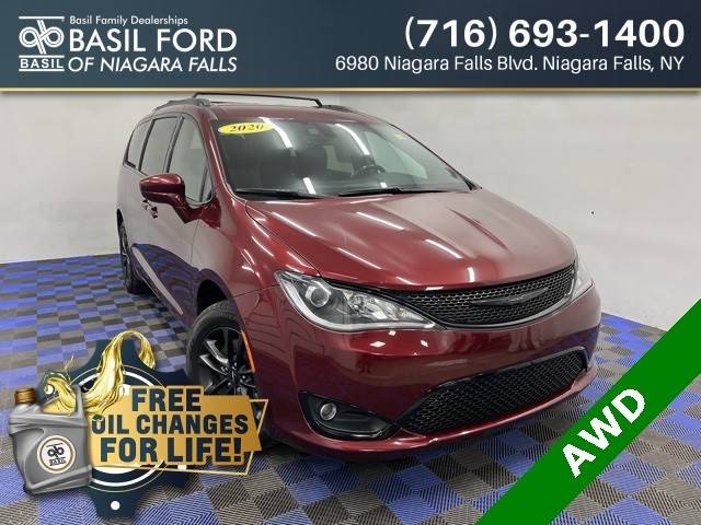 2020 Chrysler Pacifica Minivan Launch Edition AWD photo