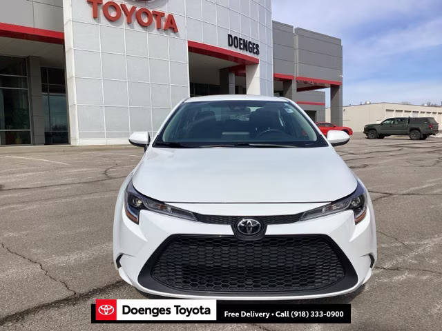 2022 Toyota Corolla LE FWD photo