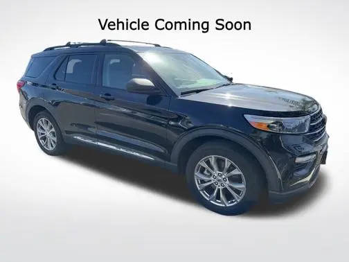 2022 Ford Explorer XLT 4WD photo