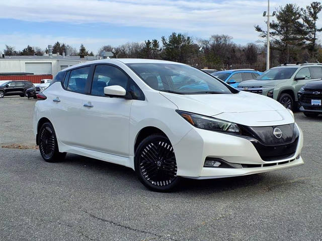 2023 Nissan Leaf SV PLUS FWD photo