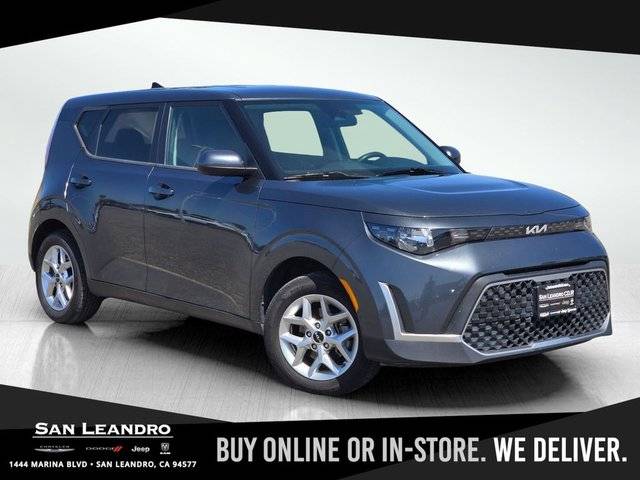 2023 Kia Soul LX FWD photo