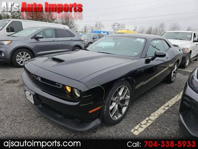 2023 Dodge Challenger GT RWD photo