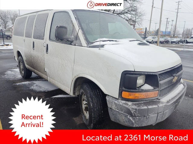 2015 Chevrolet Express LS RWD photo