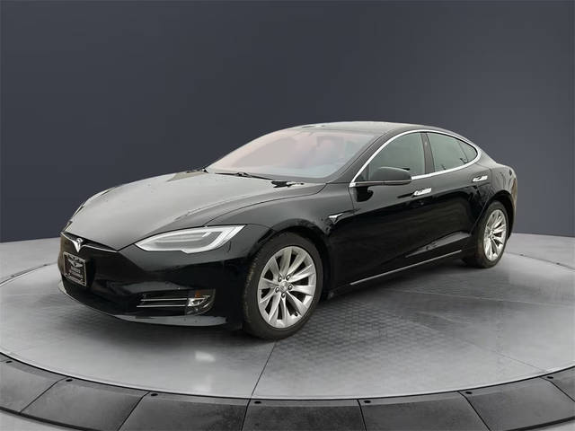 2019 Tesla Model S Standard Range AWD photo