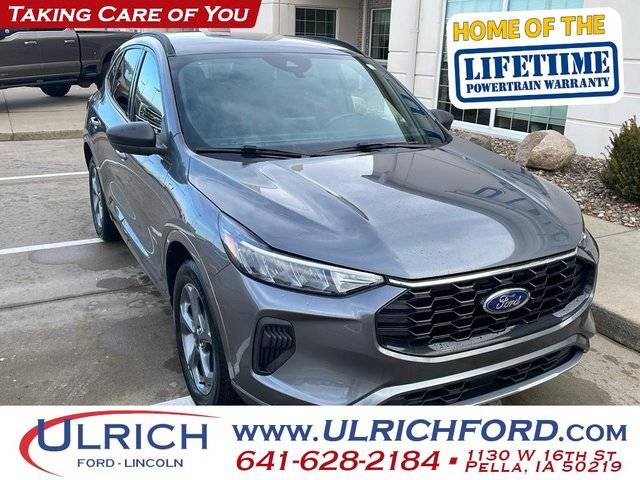 2023 Ford Escape ST-Line AWD photo