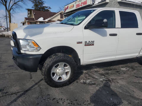 2016 Ram 2500 Tradesman 4WD photo