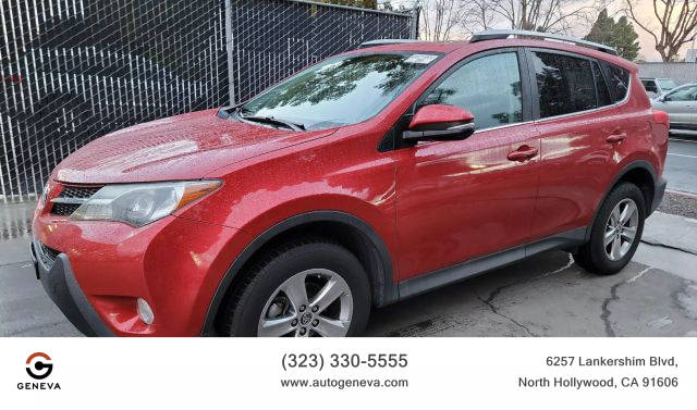 2015 Toyota RAV4 XLE AWD photo