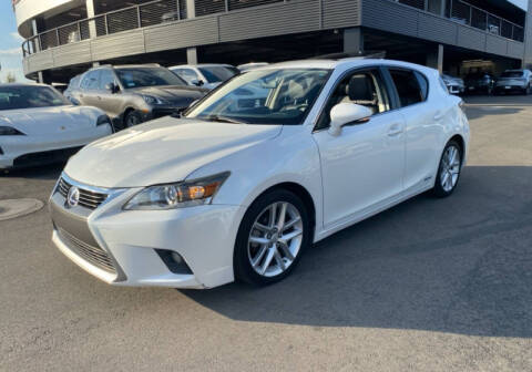 2015 Lexus CT Hybrid FWD photo