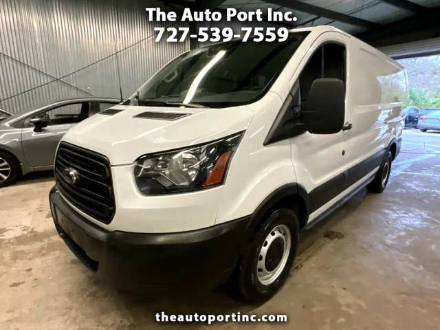 2019 Ford Transit Van  RWD photo
