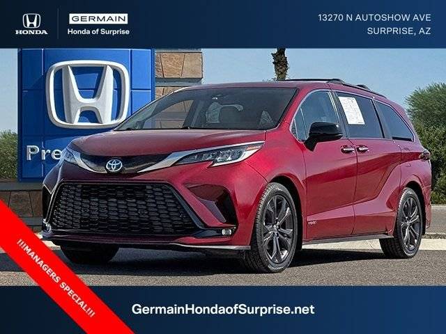 2021 Toyota Sienna XSE FWD photo