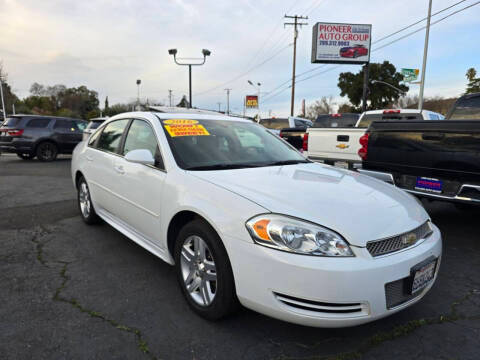 2016 Chevrolet Impala LT FWD photo