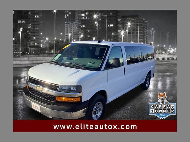 2021 Chevrolet Express LT RWD photo