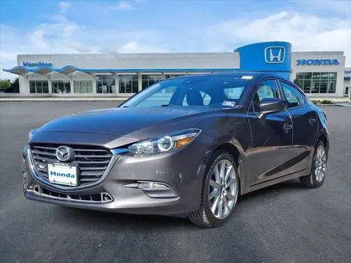 2017 Mazda 3 Touring FWD photo