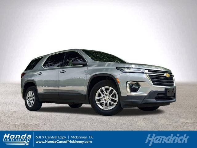 2023 Chevrolet Traverse LS FWD photo