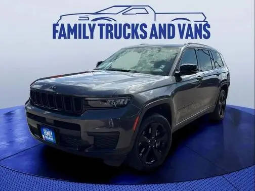2023 Jeep Grand Cherokee L Altitude 4WD photo