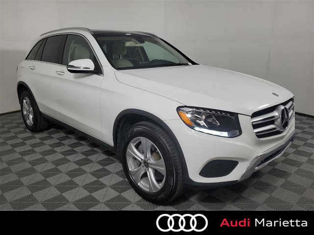 2018 Mercedes-Benz GLC-Class GLC 300 RWD photo