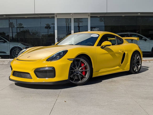 2016 Porsche Cayman GT4 RWD photo