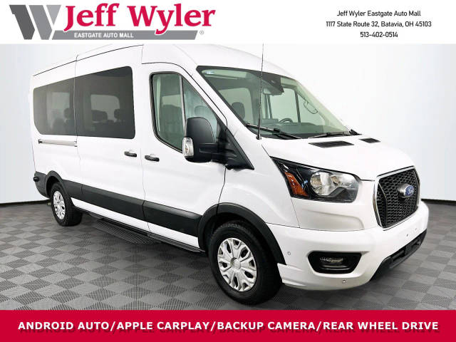 2023 Ford Transit Passenger Wagon XLT RWD photo