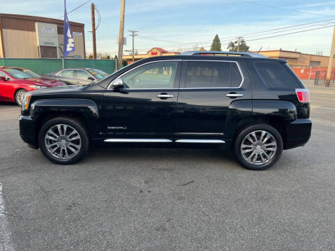 2016 GMC Terrain Denali AWD photo