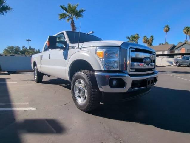 2016 Ford F-250 Super Duty XLT 4WD photo