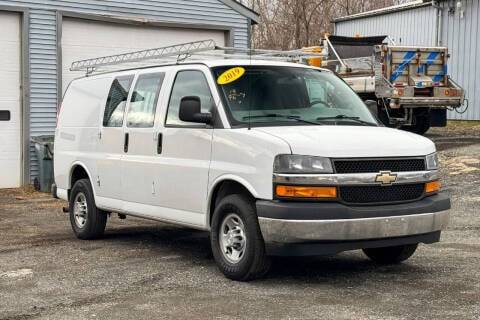 2019 Chevrolet Express Cargo  RWD photo