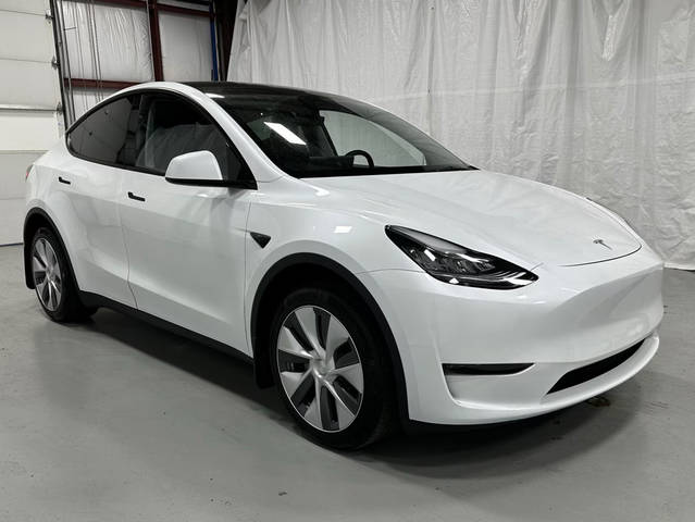 2023 Tesla Model Y  AWD photo