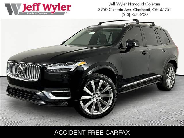 2023 Volvo XC90 Plus AWD photo