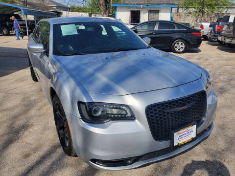 2021 Chrysler 300 300S RWD photo