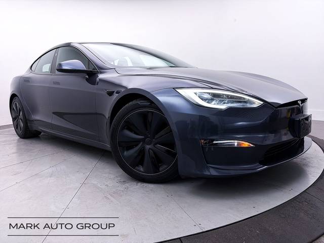 2022 Tesla Model S  AWD photo