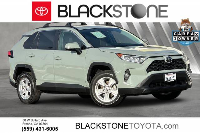 2021 Toyota RAV4 XLE AWD photo