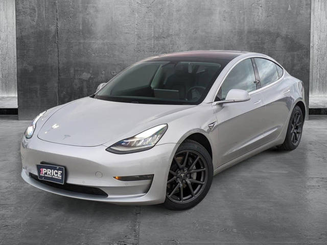2018 Tesla Model 3 Long Range Battery AWD photo