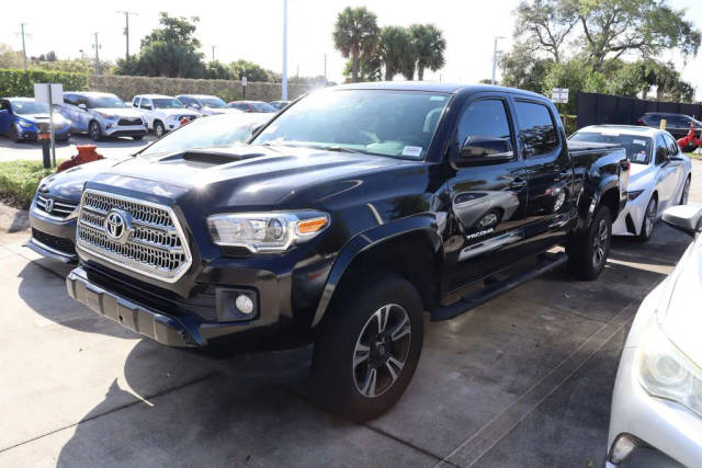 2017 Toyota Tacoma TRD Sport RWD photo