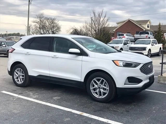 2023 Ford Edge SEL AWD photo