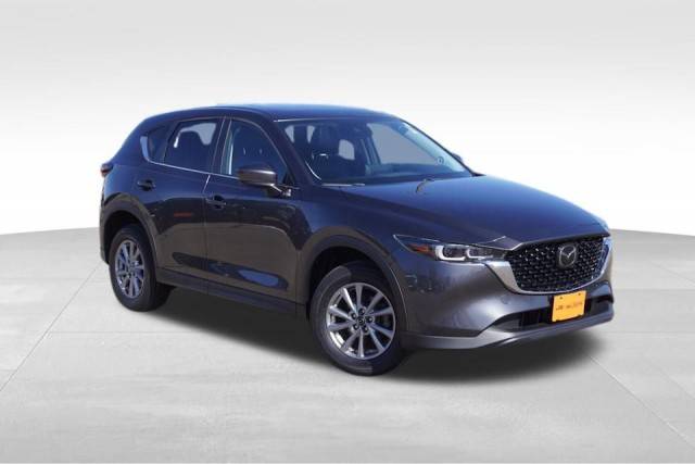 2022 Mazda CX-5 2.5 S Preferred Package AWD photo