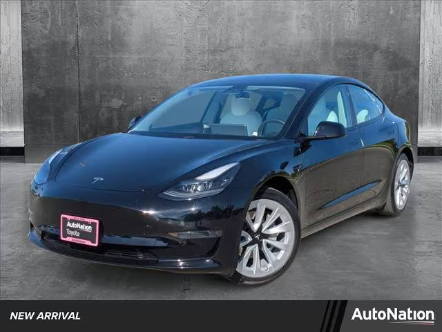 2021 Tesla Model 3 Standard Range Plus RWD photo