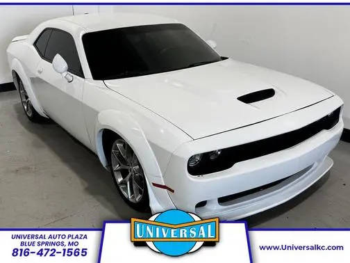 2022 Dodge Challenger GT RWD photo
