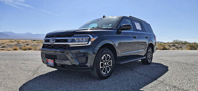 2022 Ford Expedition XLT RWD photo