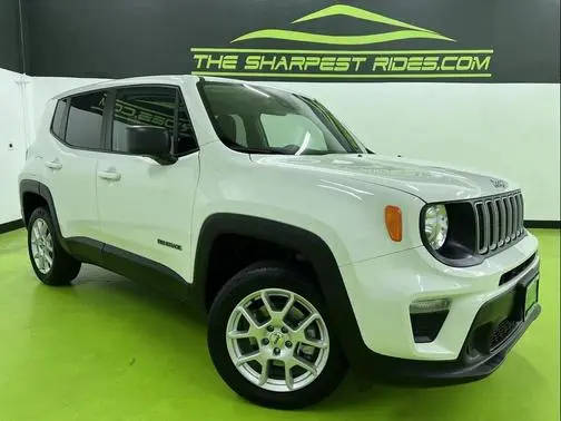 2023 Jeep Renegade Latitude 4WD photo