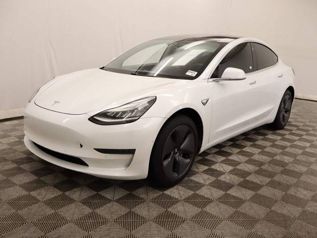 2020 Tesla Model 3 Standard Range RWD photo