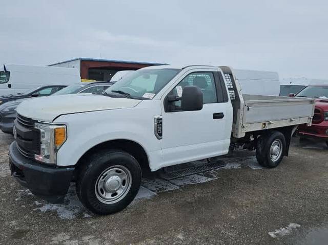 2017 Ford F-250 Super Duty XL RWD photo