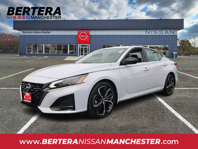 2023 Nissan Altima 2.5 SR FWD photo